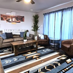 3Bd, King, Brkfst, Boat Parking, Washer/Dryer, Sleeps 11, BBQ, Unit 123