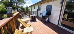 Paddleboards, Air Hockey, Grill, Fire Pit, W/D, Brkfst, Sleeps 10