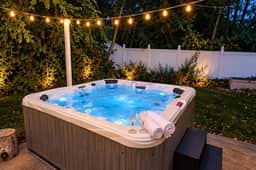 Cabin Spa! -Hot Tub, Sauna, Gym, Game Rm, Fire Pit - Image 2