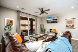 Hot Tub, Game Room w/ Pool & Ping Pong, Sleeps 14 - Image 4