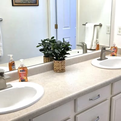 Private, Modern Casita, Coffee Bar, Wet bar, No Kitchen