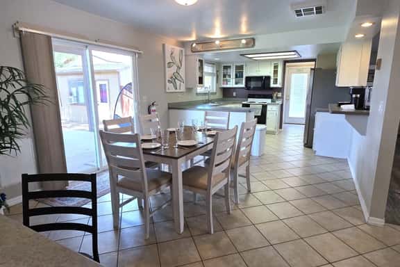 Backyard, Coffee Bar, Boat Parking, Pet Friendly - Image 1