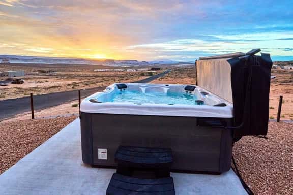 Lake Powell View, Hot Tub, Game Room, Kayaks - Image 1