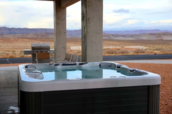 Hot Tub, Game Room w/ Pool & Ping Pong, Sleeps 14 - Image 1
