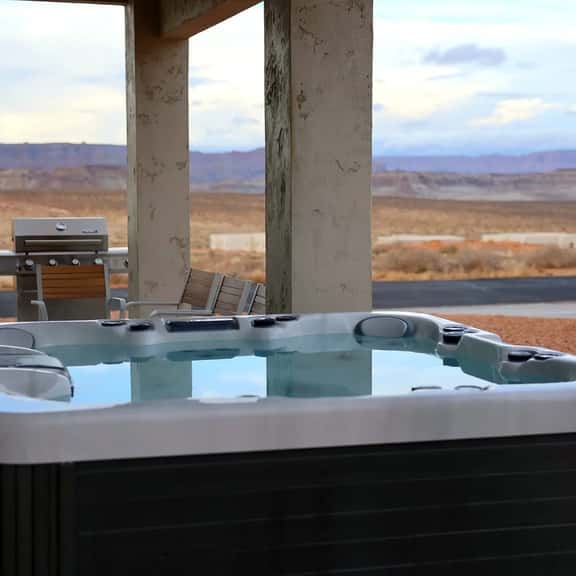 Hot Tub, Game Room w/ Pool & Ping Pong, Sleeps 14 - Image 1