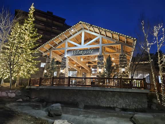 Ski in and Ski out, Canyons, Westgate, King, Hot tub, Free Brkfst, 3718