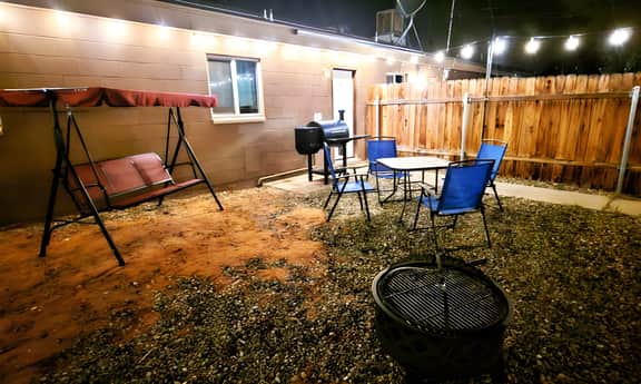 Page 3Bd, 1Ba, King, Brkfst, Boat Parking, Washer/Dryer, Sleeps 11, BBQ, Unit 127