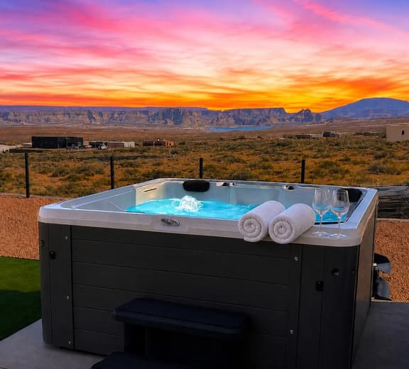 Lake Views, Hot Tub, Game Room, Outdoor Theater