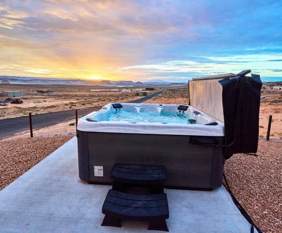 Lake Powell View, Hot Tub, Game Room, Kayaks - Image 1